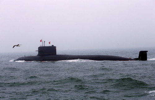中国海军潜艇4月参加庆祝中国人民解放军海军成立70周年海上阅兵（路透社）