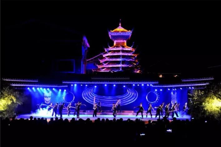 肇兴侗寨荣获央视魅力中国城“年度魅力乡村旅游目的地”称号