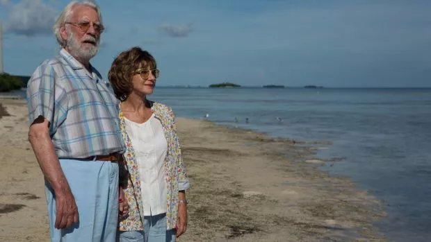 ▲《爱在记忆消逝前》，片中两位相伴50年之久的老情人上演了一场浪漫又暖心的“私奔”