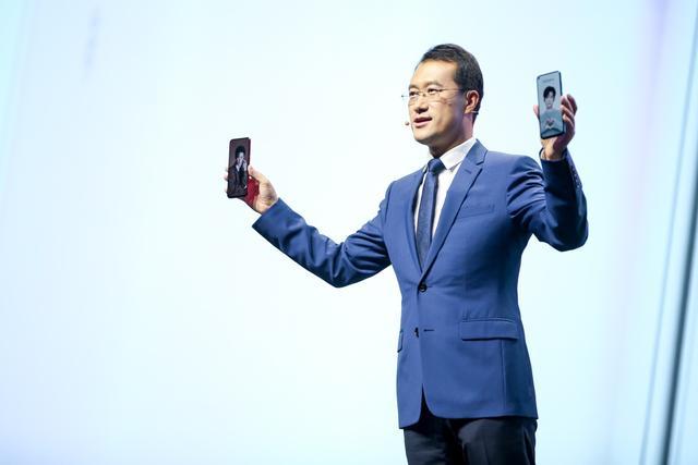 华为nova4系列手机发布 重新定义潮美科技