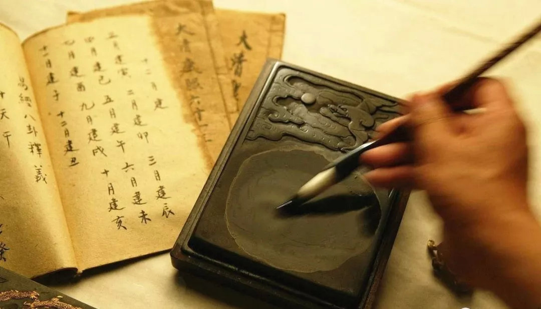 六棱格练字：官方对于汉字书写的重视