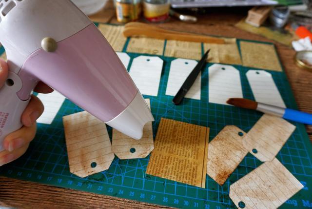 手帐素材制作教程：复古风标签的制作方法