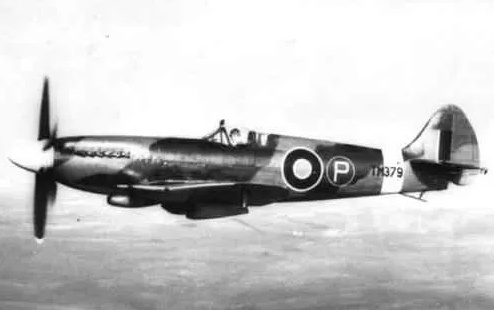 在不列颠空战中发挥了巨大作用的喷火式战斗机