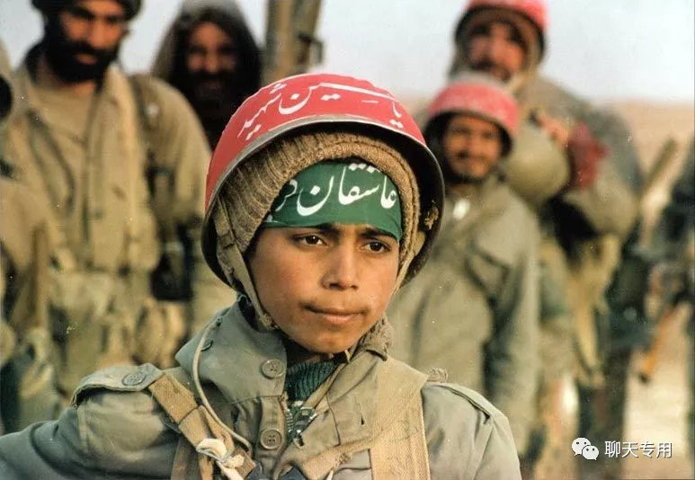 图  两伊战争中有9.5万伊朗儿童伤亡，年龄大多在16-17岁