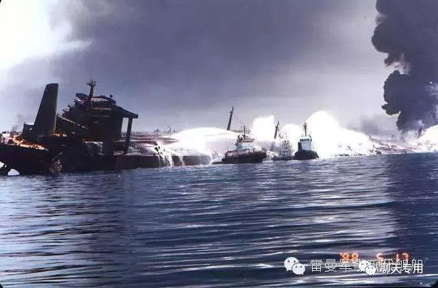 图  伊拉克击沉84万吨油轮