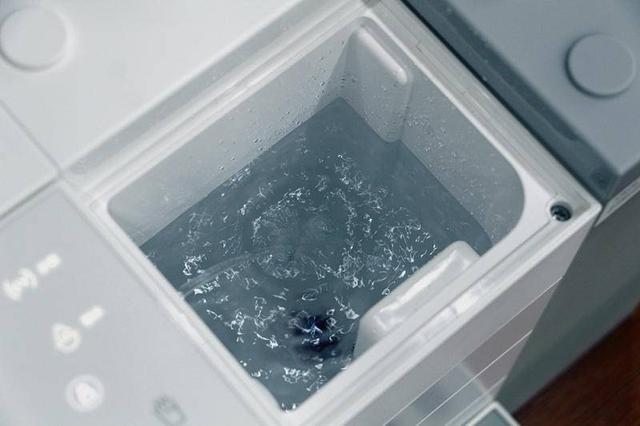 小米有品年轻人“第一台净饮一体机”！超过性价比秒杀传统净水器