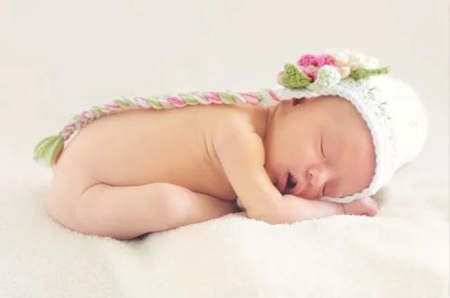 小睡好处这么多，到底要睡多久？宝宝白天睡眠小贴士