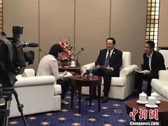 老挝副总理宋赛近日接受媒体采访（中新网 黄依兰摄）