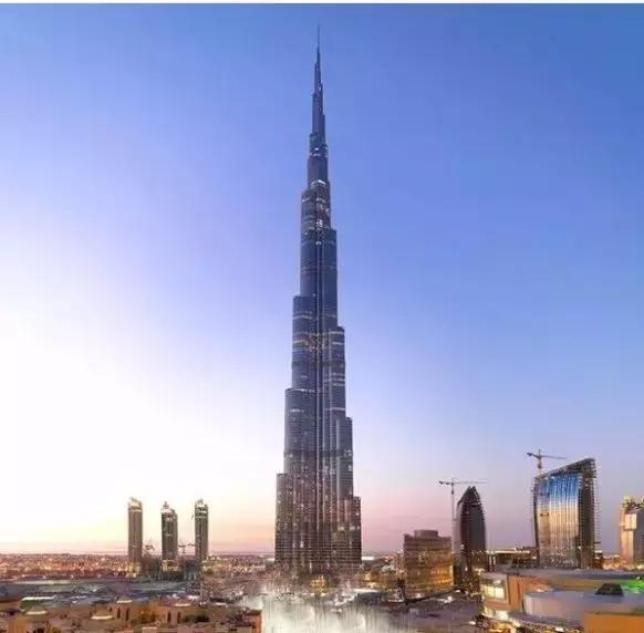 世界第一高楼 - 哈利法塔（迪拜塔）