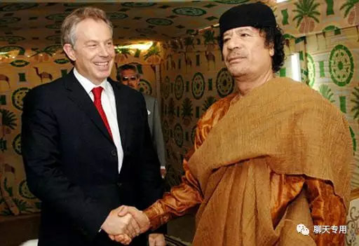 图. 英国前首相布莱尔和卡扎菲会晤