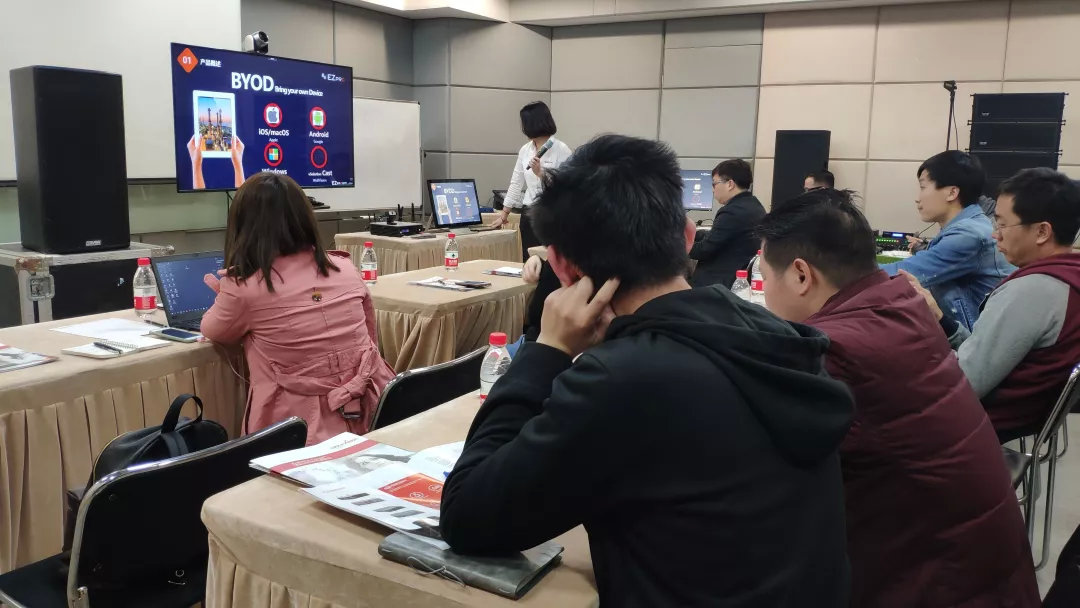 ▲WolfVision产品技术交流推广会（北京站）